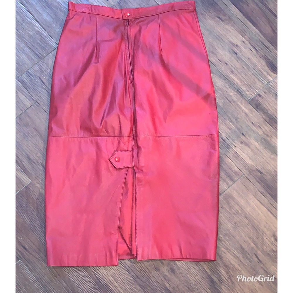G-III red leather pencil skirt size 11/12 vintage